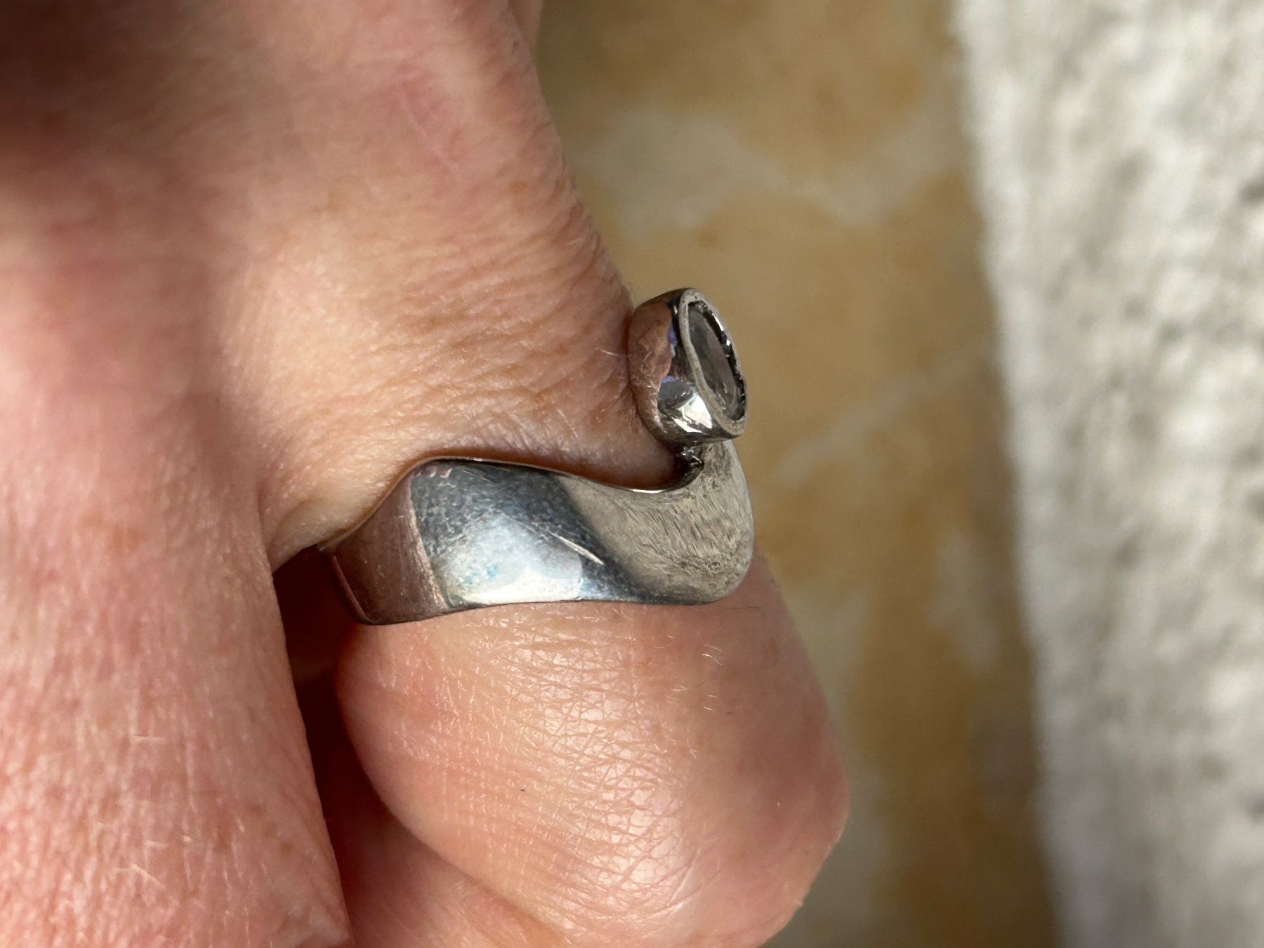Anelli: Silberring WELLE WEISS (Grösse 57) – Usato da Laufen venduto da belleskulptur 1