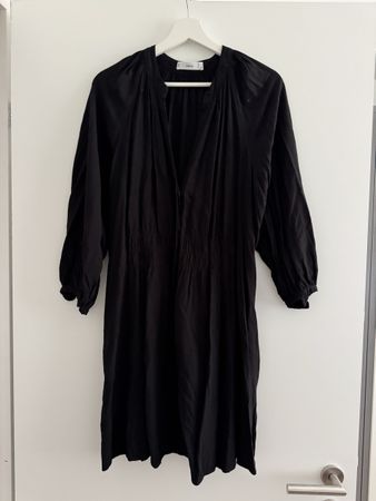 Damen Kleid schwarz MANGO Grösse XL