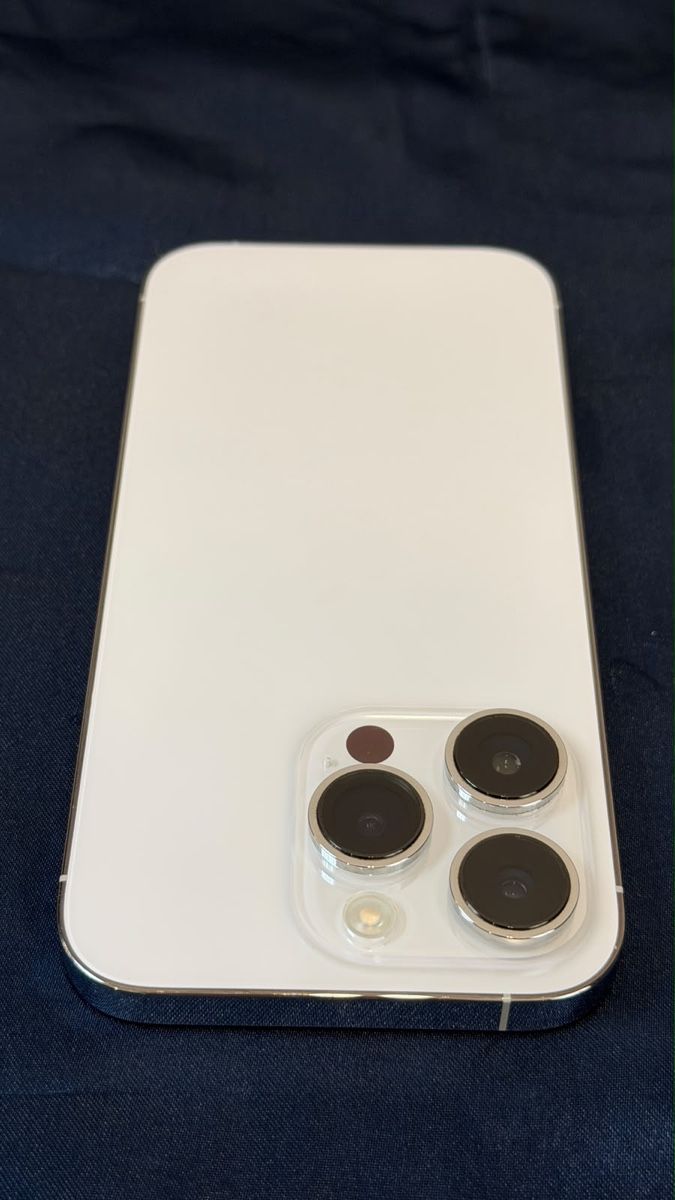 Apple Telefoni cellulari / Smartphones: iPhone 14 Pro – Usato da Dietlikon venduto da dav_6myr 1