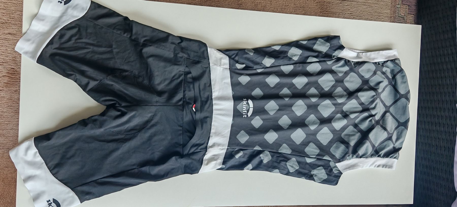 Skinfit Maillots de corps & Pantalons: Skinfit Tri Anzug – Neuf (Voir description) à Gossau ZH par Andi63 1