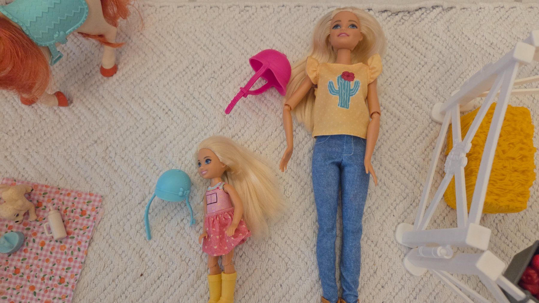 Puppen: Barbie + Pferd und Zubehör – Gebraucht aus Toffen von Tschuik 2