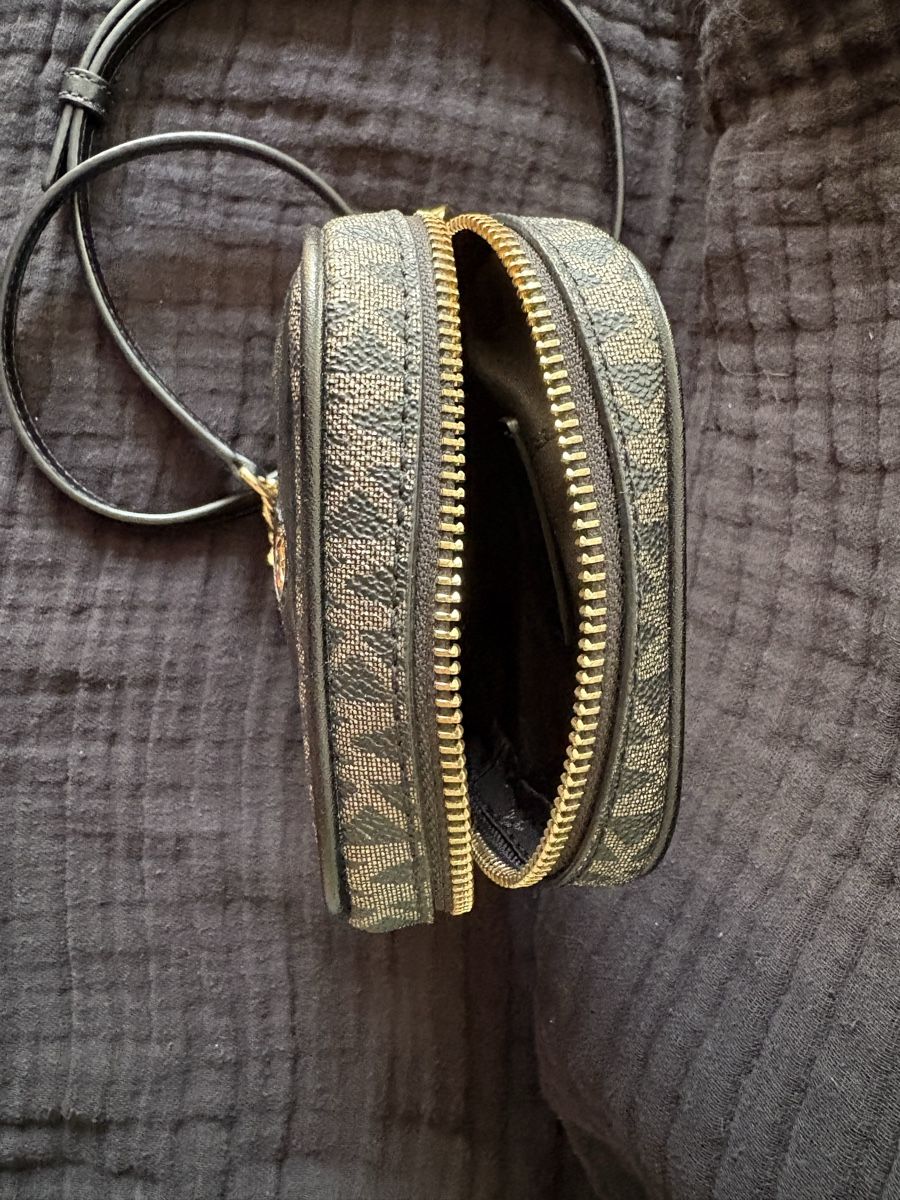 Michael Kors Borse da donna: Michael Kors Tasche  – Usato da Wiesendangen venduto da ma7_5yqq 1
