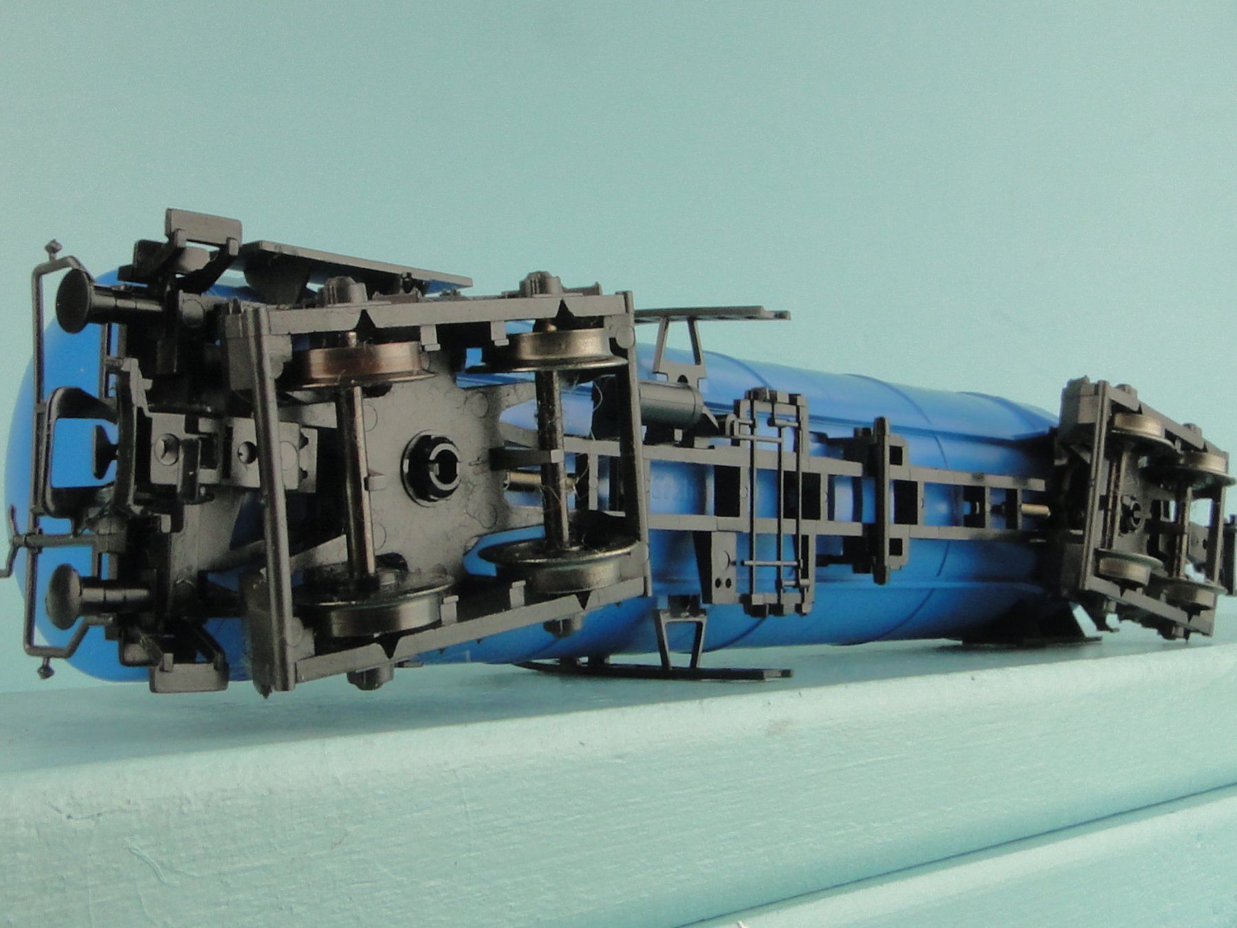 Märklin Modelleisenbahnen: Märklin 4752 ARAL Tankwagen – Gebraucht aus Bülach von cann11 5