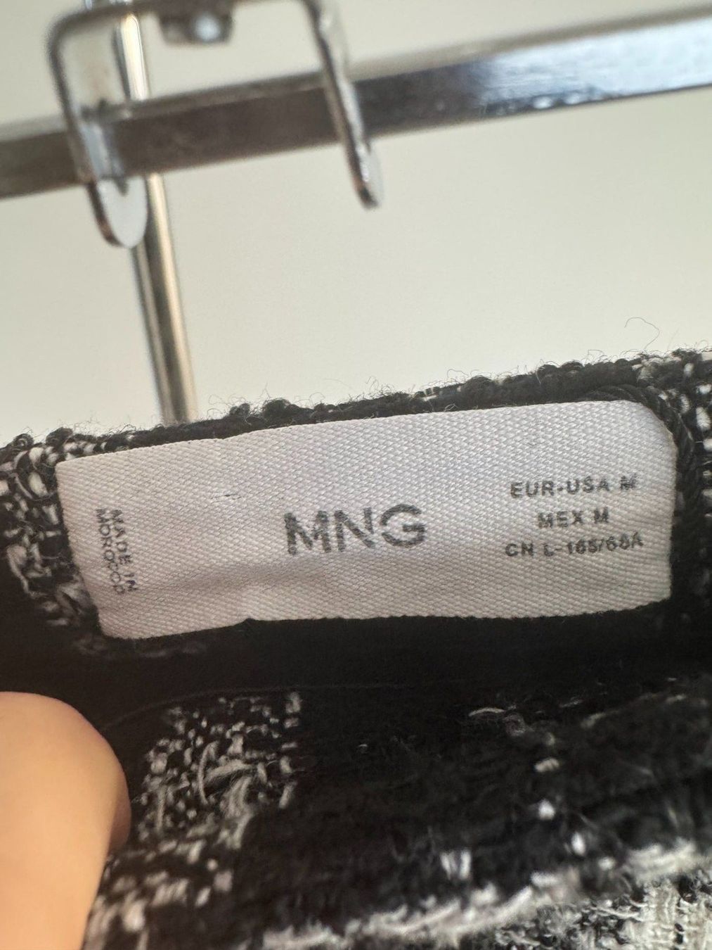 Mango Gonne: Jupe crayon Mango, à carreaux, noir et blanc, taille M – Nuovo (secondo la descrizione) da Vandoeuvres venduto da Zoccoli11 2