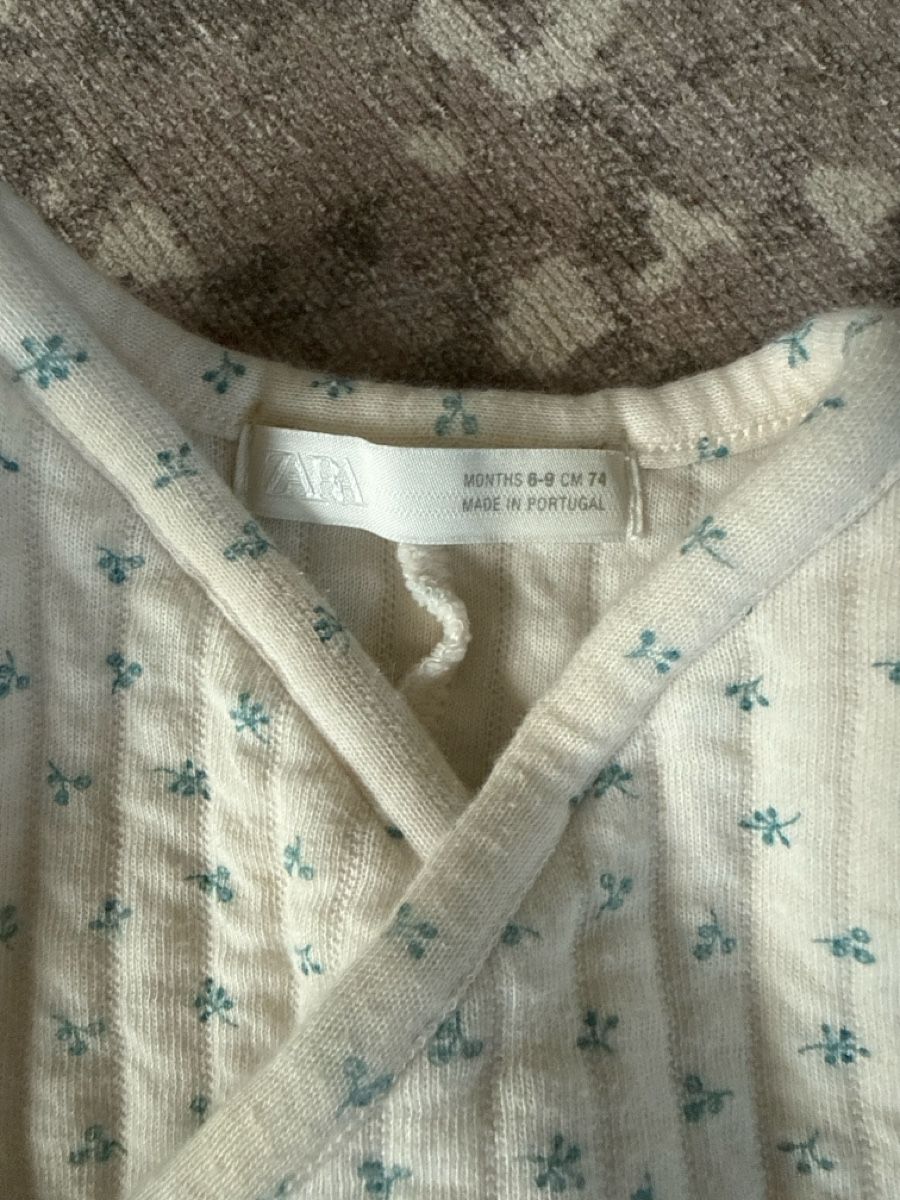Zara Pagliaccetti: Zara Baby, 2er Set, Gr. 6-9 Monate – Usato da Forch venduto da kat_98t7 2