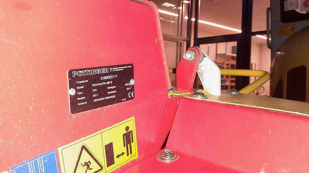 Tutte le macchine: Mähwerk Pöttinger Alpin – Usato da Rüti ZH venduto da boosf 4