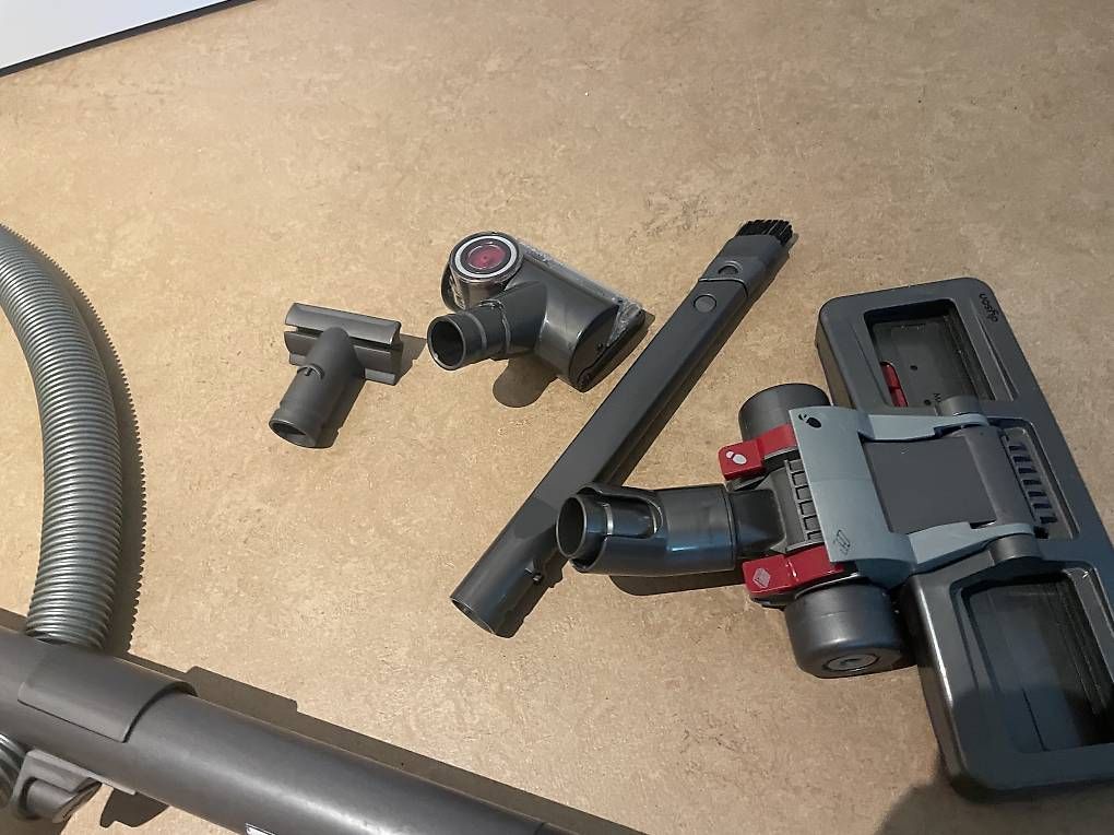 Dyson Aspirapolveri & Accessori: Staubsauger – Usato da Wittenbach venduto da bea_df5t 3