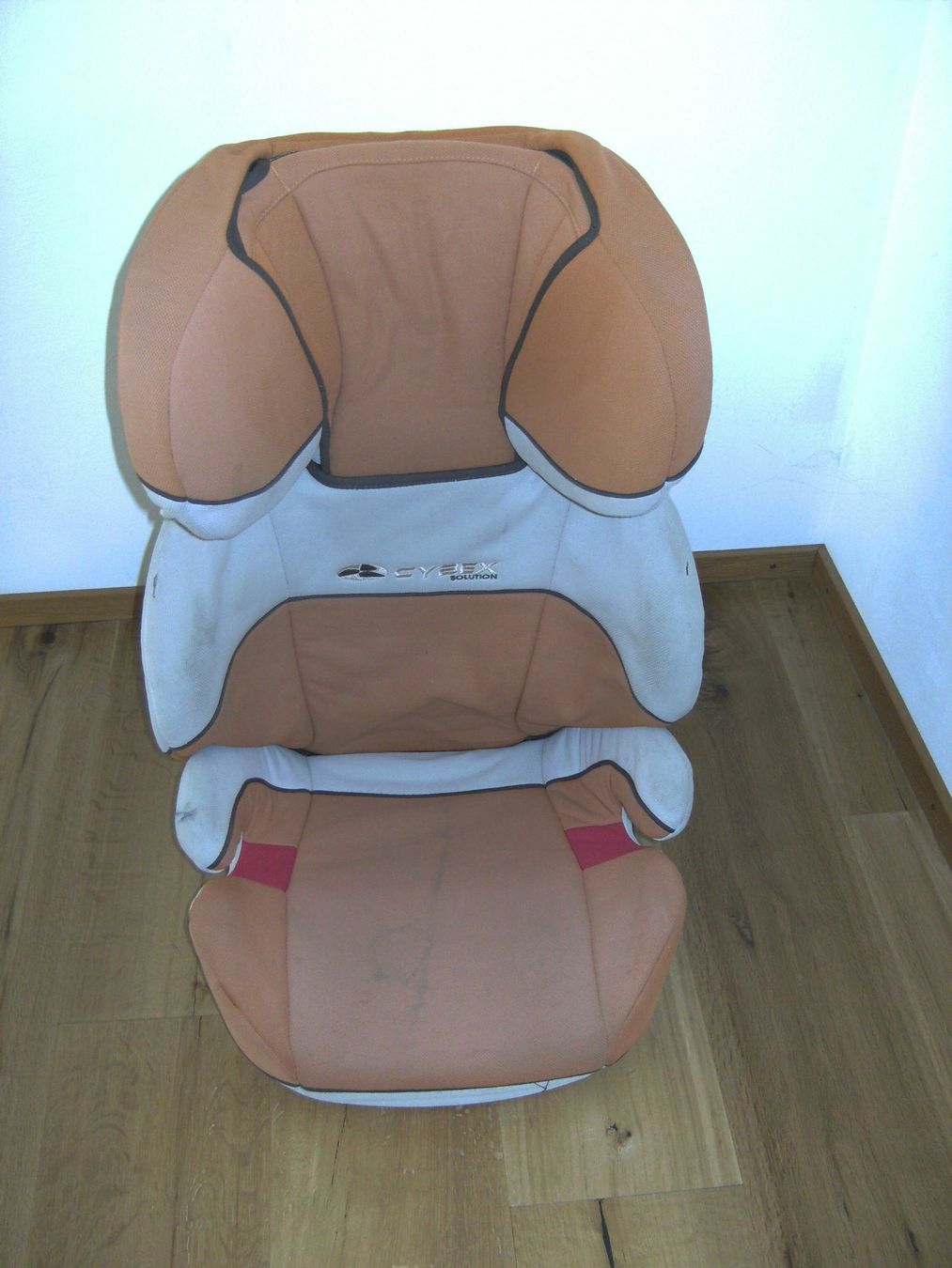 Cybex Seggiolini per auto: Cybex universal Kinderautsitz 15 - 36 kg ECE R44/04 E4 – Usato da Andwil SG venduto da fladenbrot10 1