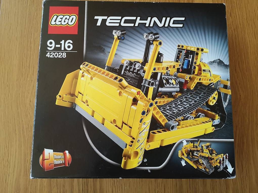 Kit di costruzioni: LEGO 42028 Bulldozer – Usato da Günsberg venduto da Mikuro