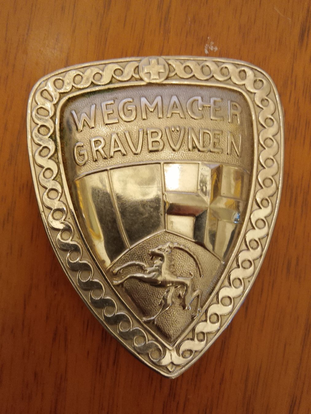 Placchette & Badge: Graubünden – Usato da Giubiasco venduto da elvezia2015