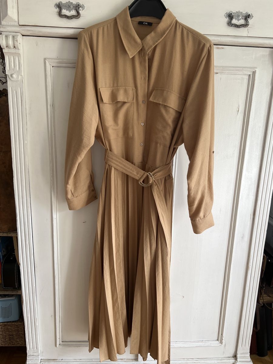 C&A Kleider: C&A Midikleid Hemdkleid Gr.48, Camel, Plissee – Neu (gemäss Beschreibung) aus Lausen von Mysli1