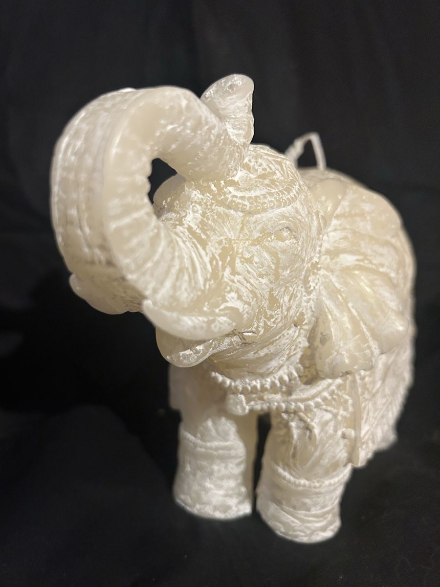 Candele: Elephant Candle - Brenndauer ca. 40 Std - Neu! – Nuovo (secondo la descrizione) da Zürich venduto da Mistral61 1
