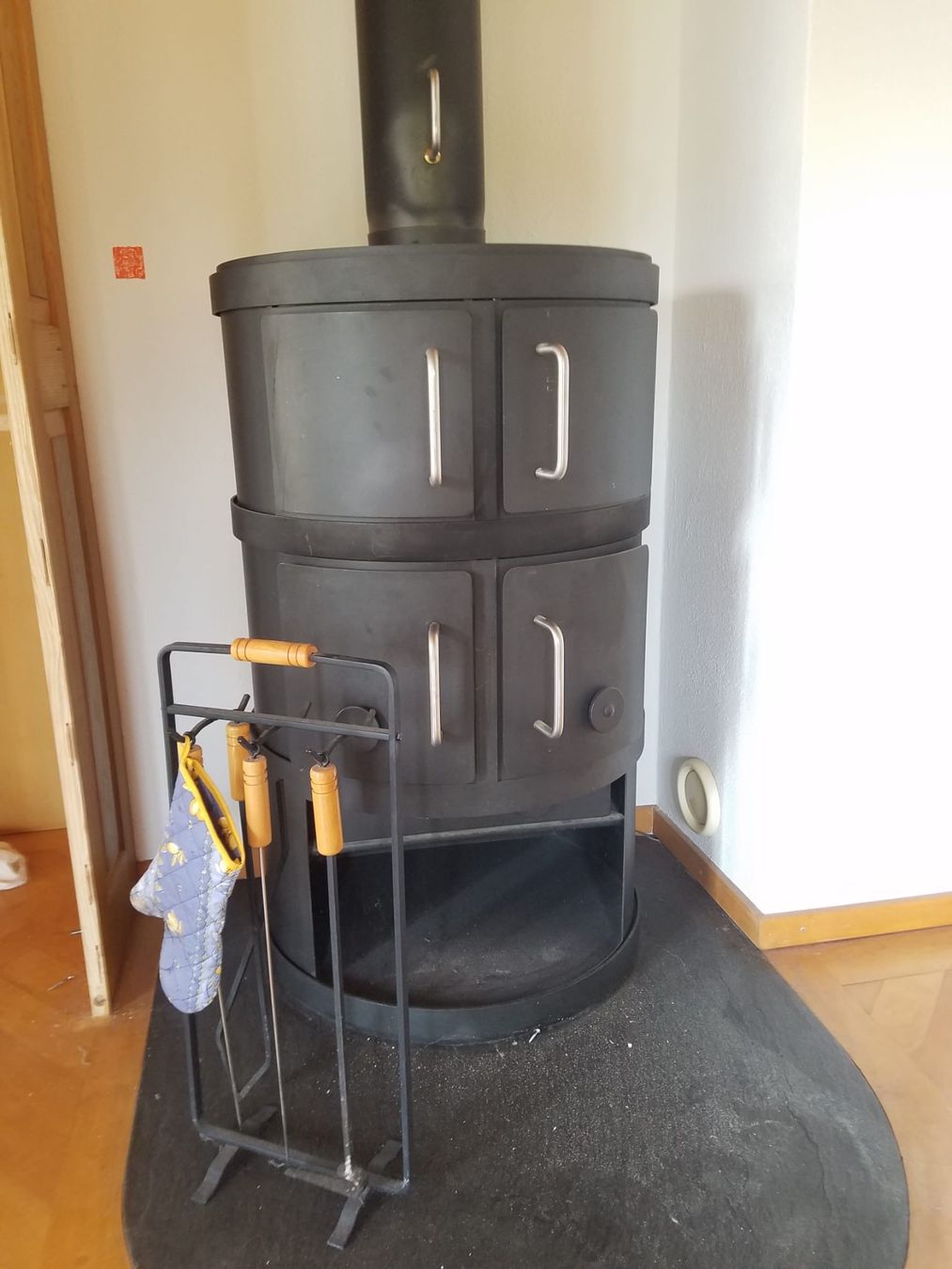 Stufe caminetto: Cheminee Ofen inkl. Zubehör – Usato da Hauptikon venduto da sch_tw5j 2