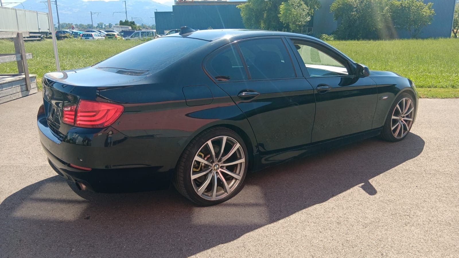 BMW Autos: BMW 535i M-Paket – D'occasion à Rebstein par TonyRasta-Autohandel 2