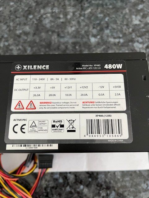 Componenti elettronici: Netzteil Xilence 480W – Usato da Zürich venduto da Senada