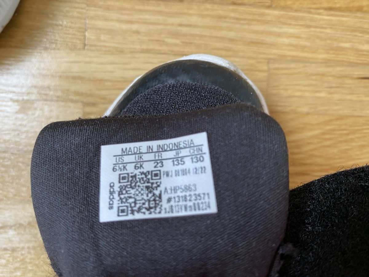 Adidas Scarpe per ragazzi: Kinder Schuhe Gr:23 / Schuhe Gr: 23 – Usato da Studen BE venduto da par_f69n 3