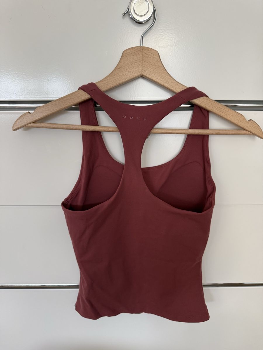 H&M Top: Sport Top – Nuovo (secondo la descrizione) da Zürich venduto da jul_5t9s 1