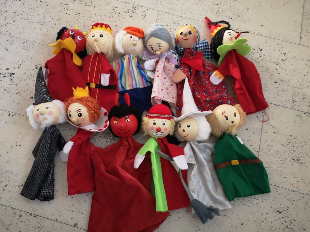 Puppentheater Kasperletheater Holz Figur Kaufen auf Ricardo