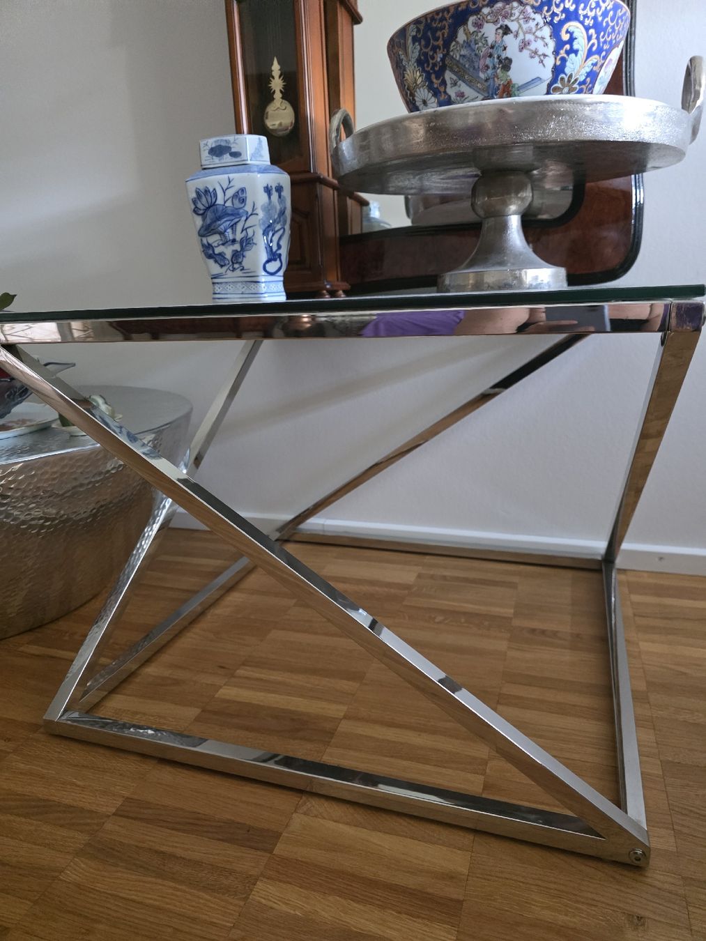 Tavoli: Sehr schönes Tisch 60x60 – Usato da Basel venduto da soomer 1