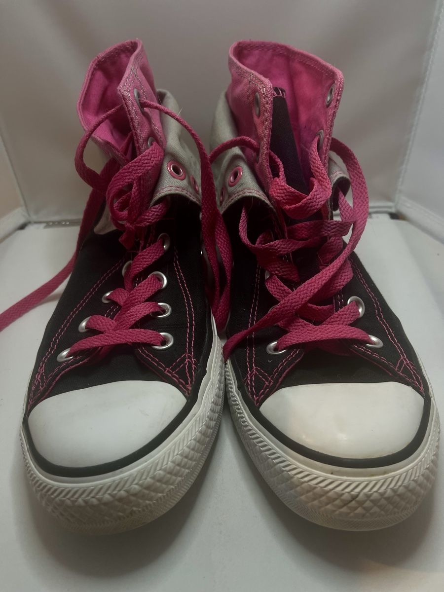 Converse Damenschuhe: Converse size 39 – Gebraucht aus Dietlikon von Lonelysoul