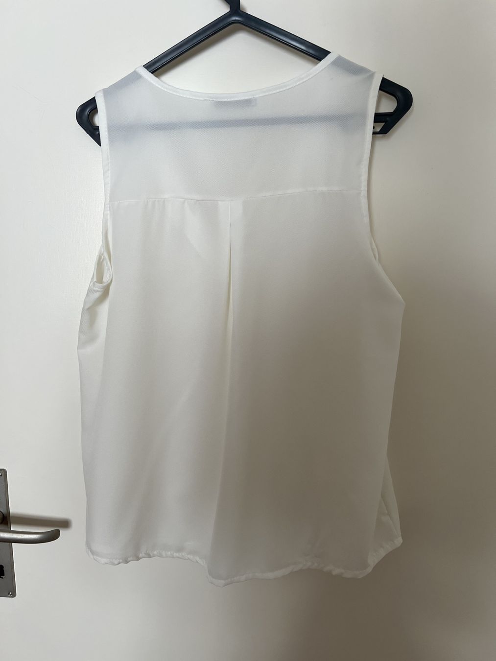 Top: Top SOPHIE ATELIER White S – Usato da Horgen venduto da linuxrp 3