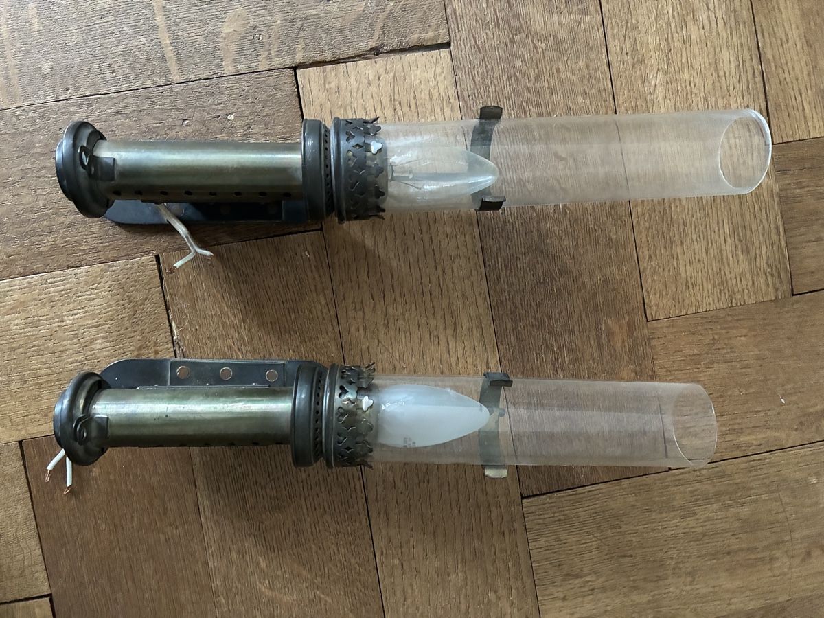 Lampen: Antike Eisenbahn-Wandlampen Messing – Gebraucht aus Riehen von J.-M. 1