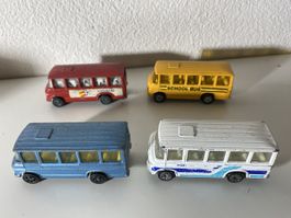 Corgi Bus 4 Stk.