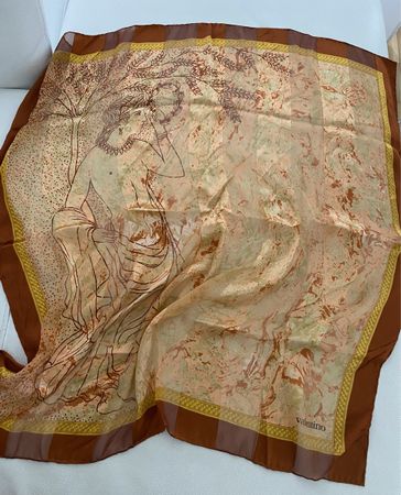 Valentino Foulard 🌸
