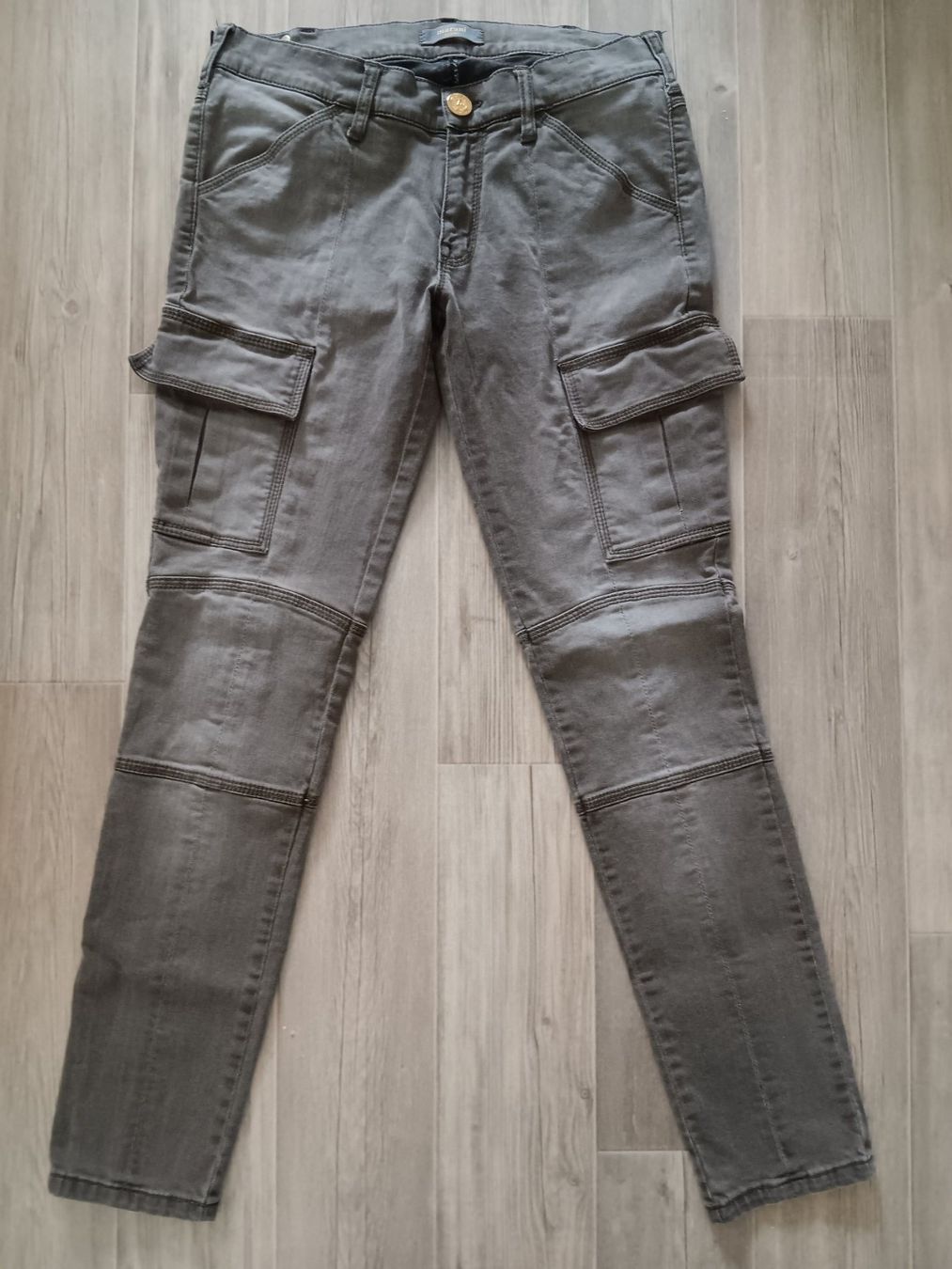 Jeans: ANGELO MARANI Jeans taille / Grosse S (42 IT) – Gebraucht aus Cossonay-ville von Super-Price-Quality