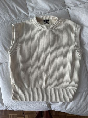 Gilet Massimo Dutti crème taille L, parfait et saison