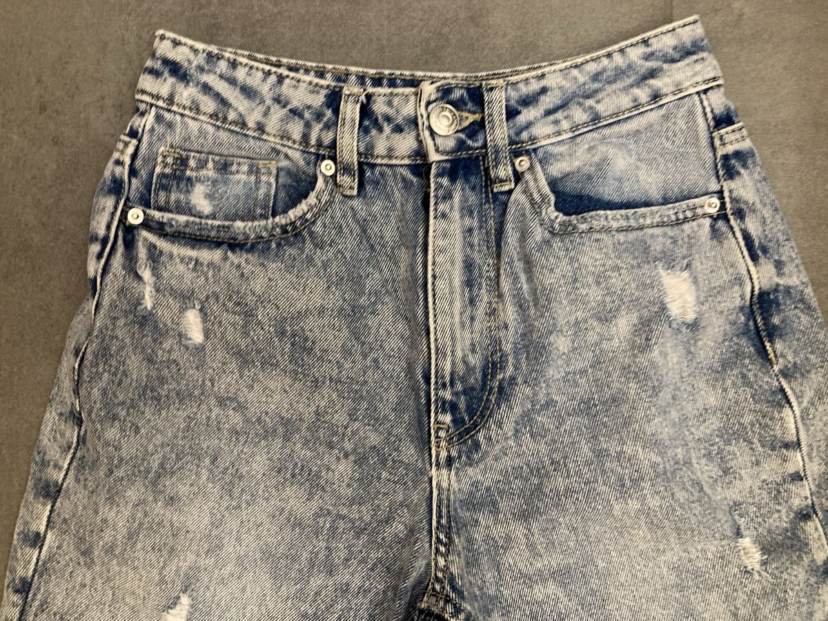 Vero Moda Jeans: Vero Moda Jeans Gr. 25/32 Stonewashed Mom-Fit – Gebraucht aus Dulliken von gab_jdr2 3