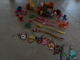 Lot de jouets Paw Patrol et PJ masks, parfait état