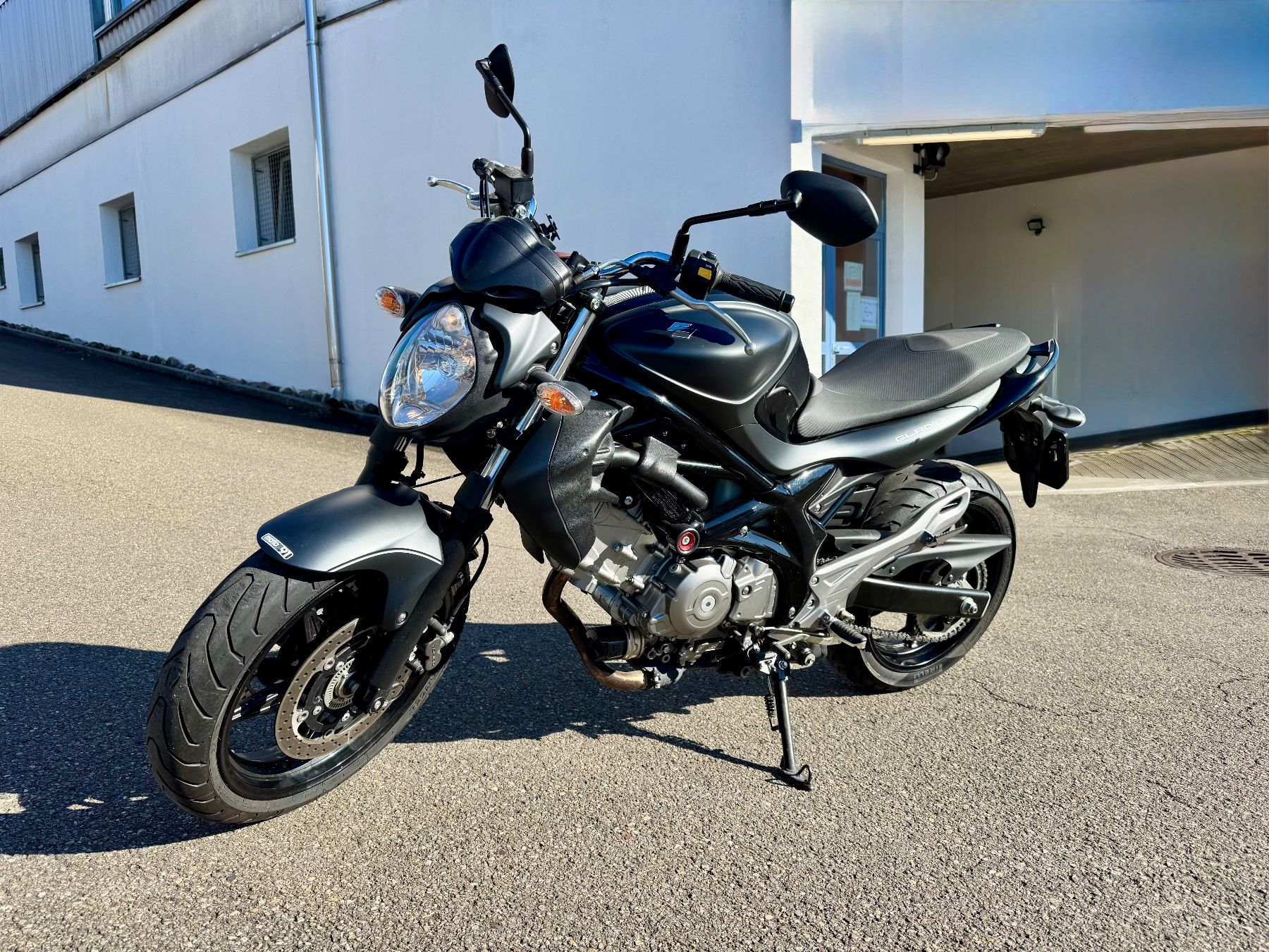 Suzuki Strada: Suzuki SFV650A Gladius ABS,  Jg. 2013 – Usato da Russikon venduto da Dan29 1