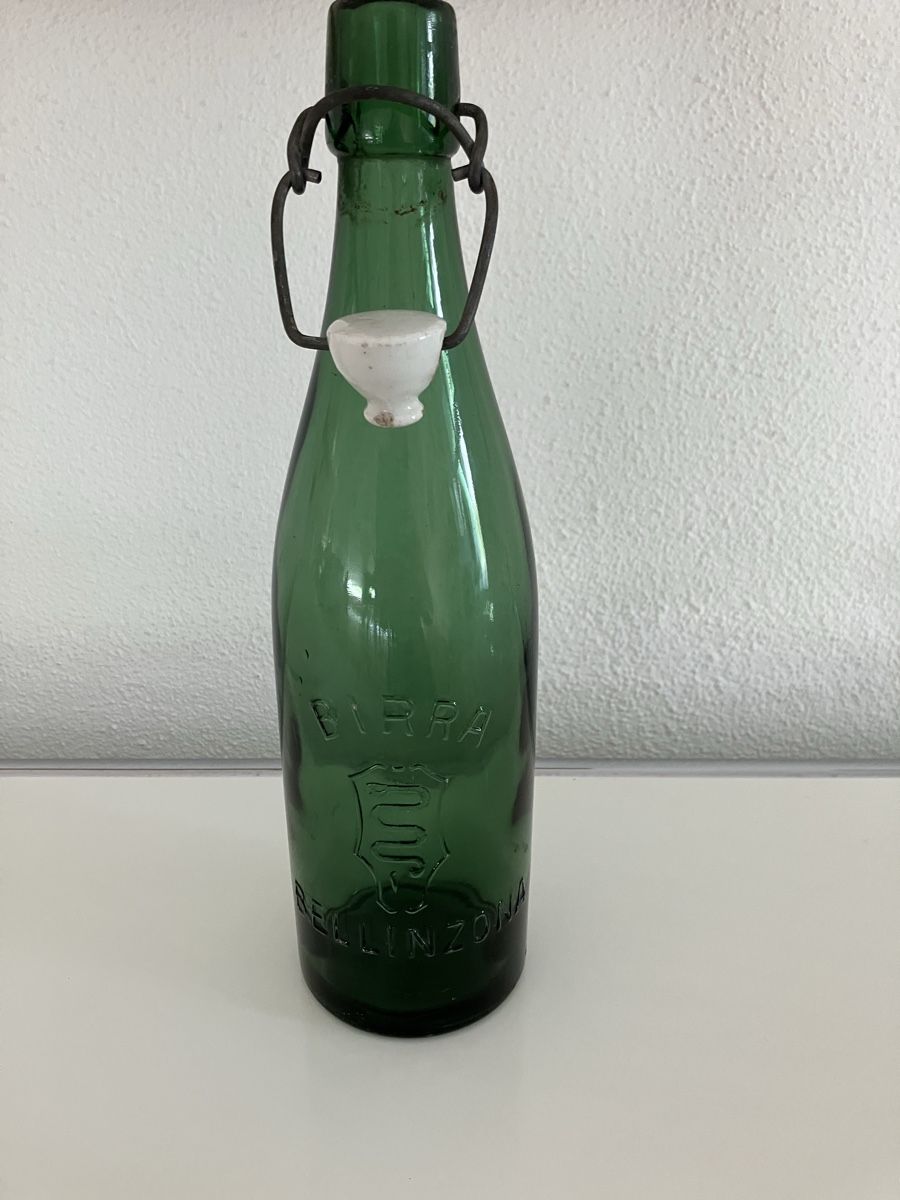 Bottiglie: Antike Bierflasche: birra Bellinzona – Usato da losone venduto da china06 1