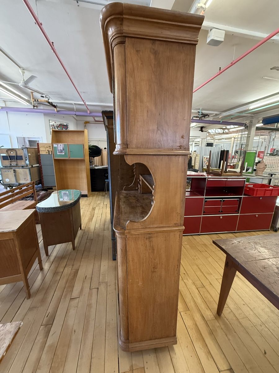 Büffets: Antikes Bündner Aufsatzbuffet – Gebraucht aus Fulenbach von Annie.s_Mid_Century 5