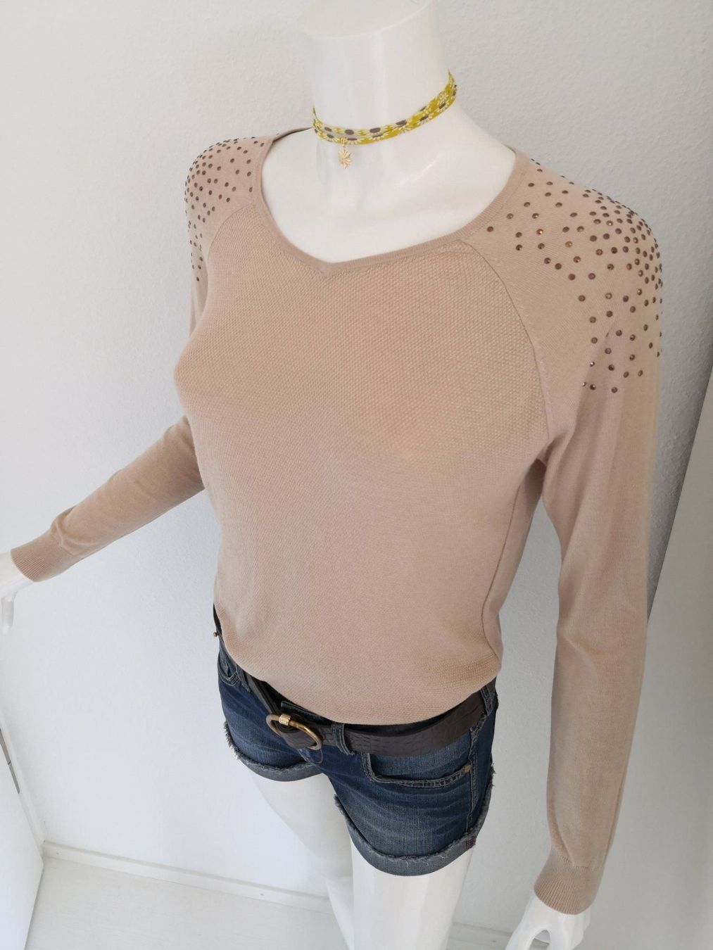 Mango Pulls & Sweat-shirts: 🤩MANGO STRICK PULLOVER BEIGE & STRASS NEU & D&G P. – Neuf (Voir description) à Olten par Naja-Twins-Twins 2