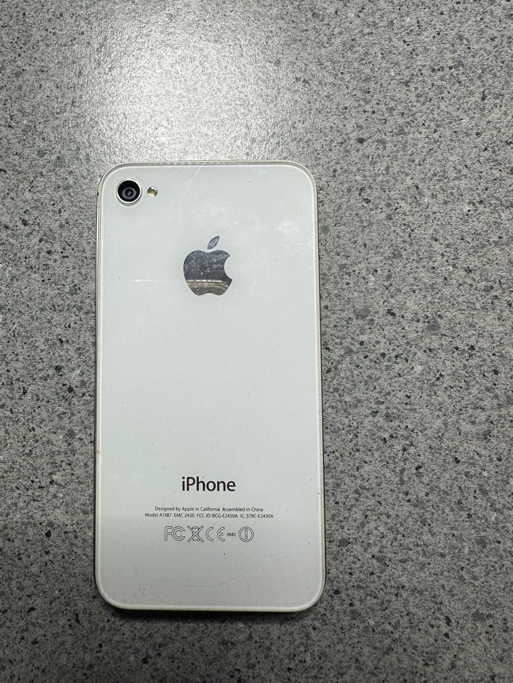 Apple Handys / Smartphones: IPhone 4s – Gebraucht aus Wegenstetten von Aanfr