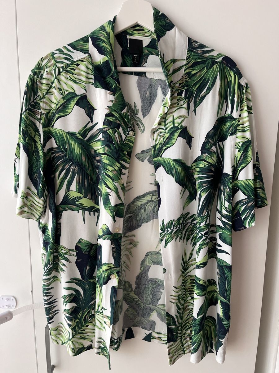 H&M Camicie: Summer Hemd von H&M – Usato da Pfäffikon ZH venduto da Restore-Me
