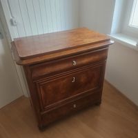 Biedermeier Kommode ca. 1840 (Nussbaum) zu restaurieren
