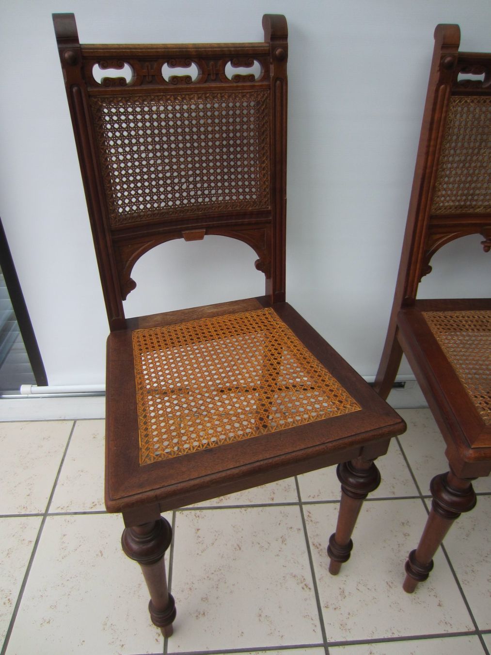 Stühle: Antike Stühle 3 Stück Biedermeier Jugendstil – Gebraucht aus Sursee von Tschiger 5
