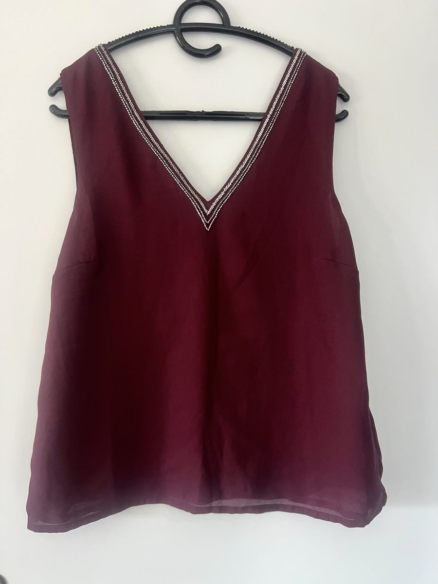 Camicette: Bluse mit tiefem V Ausschnitt Gr. 40 – Nuovo (secondo la descrizione) da Messen venduto da Nathii_47