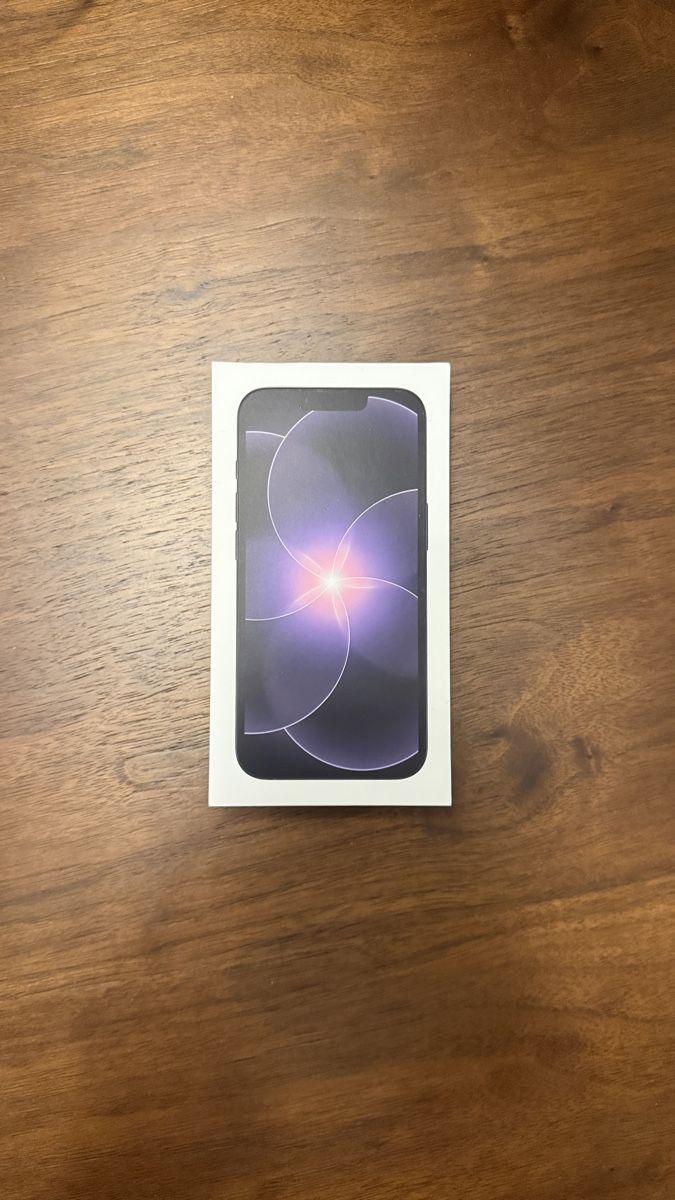 Apple Handys / Smartphones: iPhone 17e Black – Neu und originalverpackt aus Wohlen AG von dan_hk69