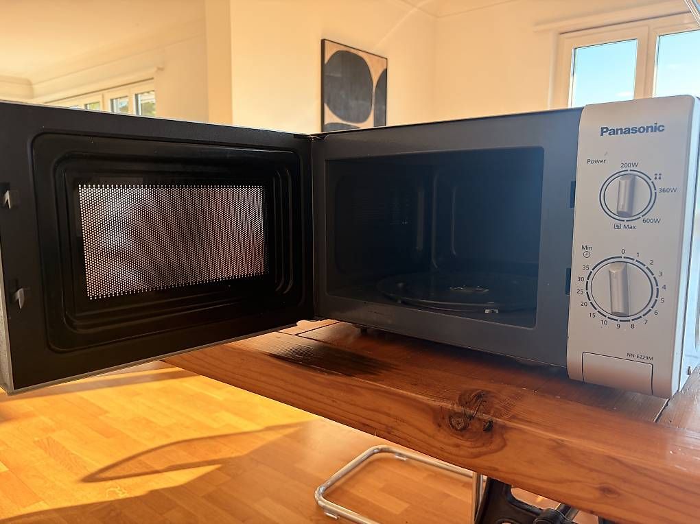 Elettrodomestici da cucina: Panasonic Mikrowelle – Usato da Küsnacht ZH venduto da Lima1212 1