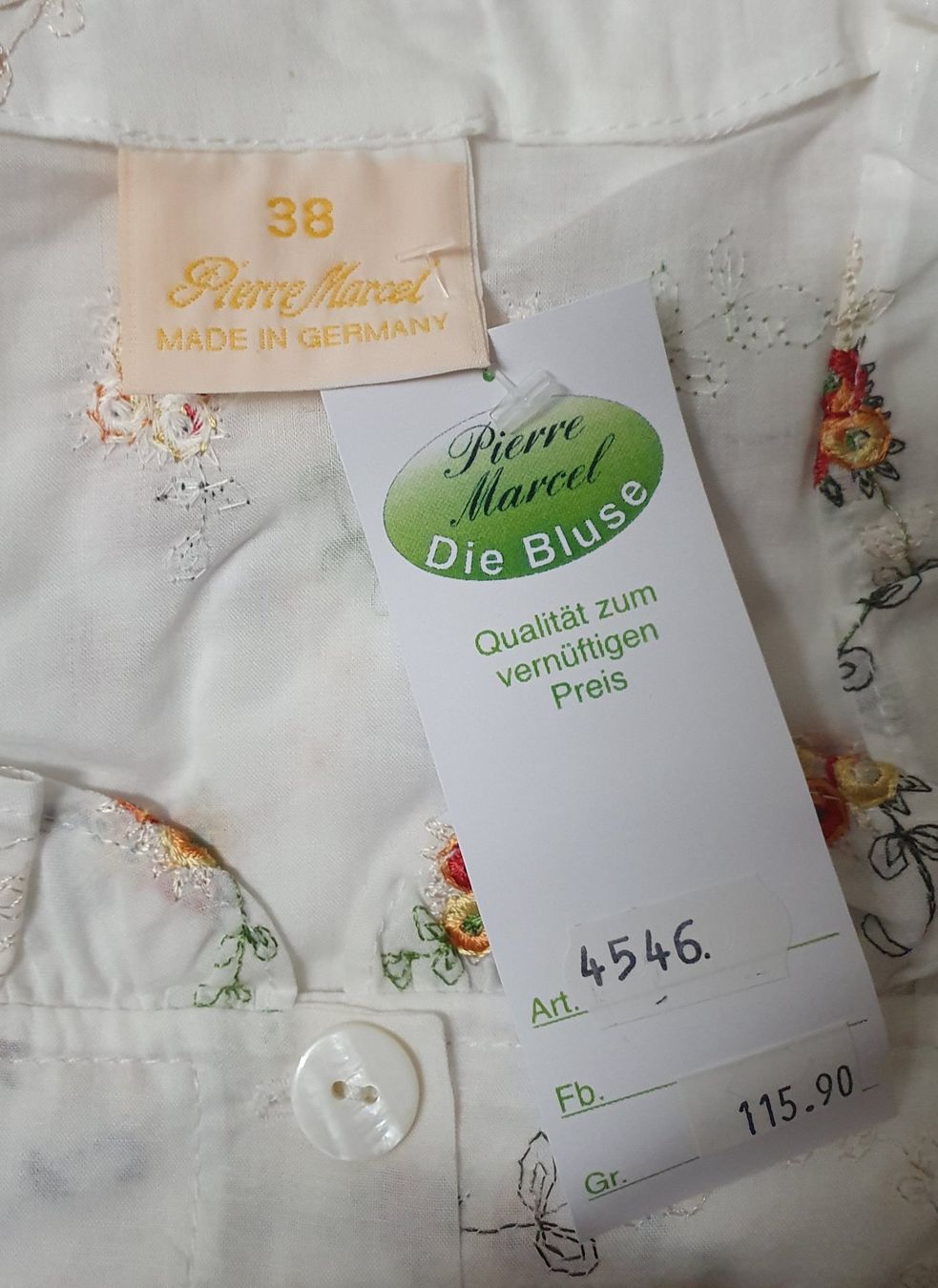 Camicette: Neu: "Pierre Marcel" / Dirndl Bluse Gr. 38 /  BW - Leinen – Nuovo (secondo la descrizione) da Muri AG venduto da Edlerweiss 9
