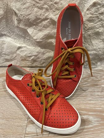 Sneaker Passo per Passo NEU