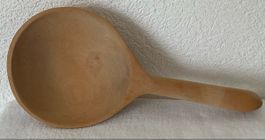 Grande cuillère artisanale en bois massif