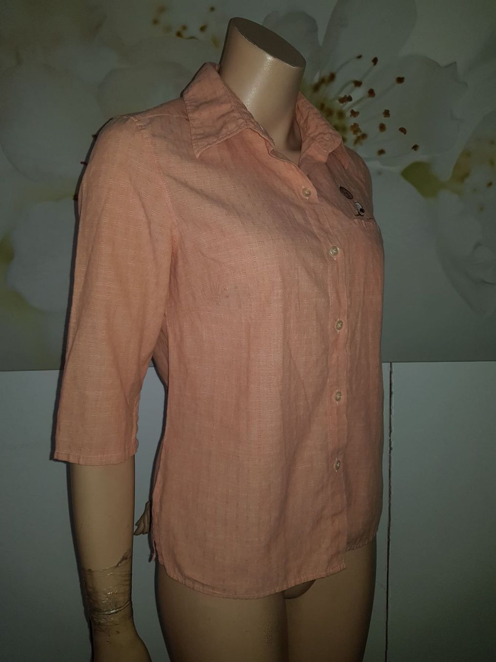 Chemisiers: STUDIO AVENTURES Blouse / Bluse SNOOPY taille / Grosse XS/S – D'occasion à Cossonay-ville par Super-Price-Quality 2