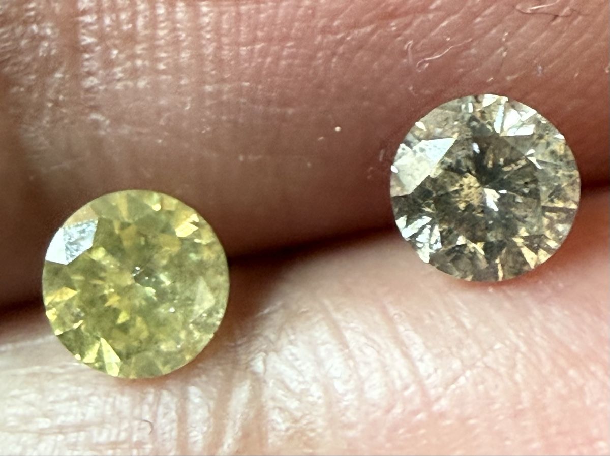 Pierres précieuses: 2 Stk echt Diamant ab 300Fr!!!! – D'occasion à Oberhof par RealStone