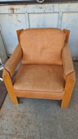 Sessel Leder Holz naturfarben mit Gebrauchsspuren