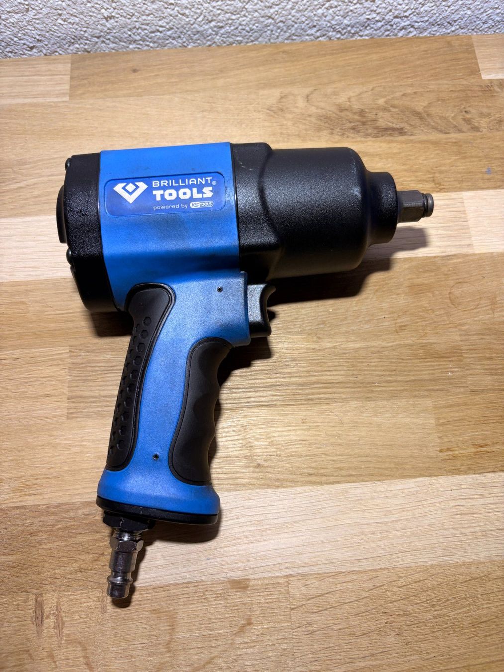 Tutti gli attrezzi: Druckluft Schlagschrauber 1450 Nm Brilliant Tools BT160100 – Usato da Adlikon b.Regensdf venduto da Cappo 2